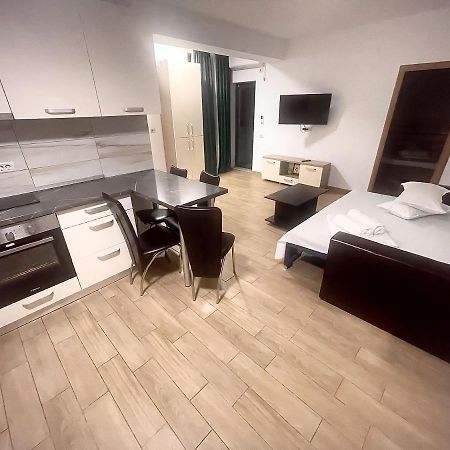 Mamaia Central Apartments Екстер'єр фото