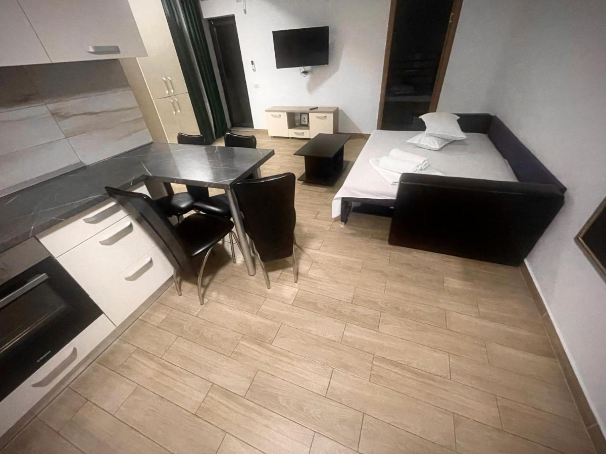 Mamaia Central Apartments Екстер'єр фото